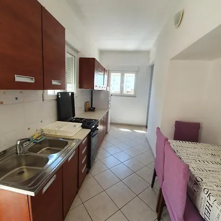Dusanka Jovic Apartament